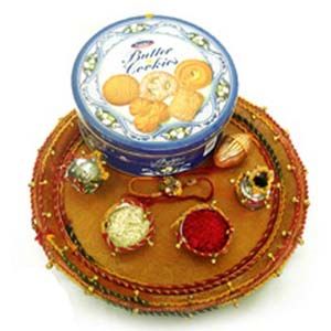 Small Rakhi Package with Lumba C1085