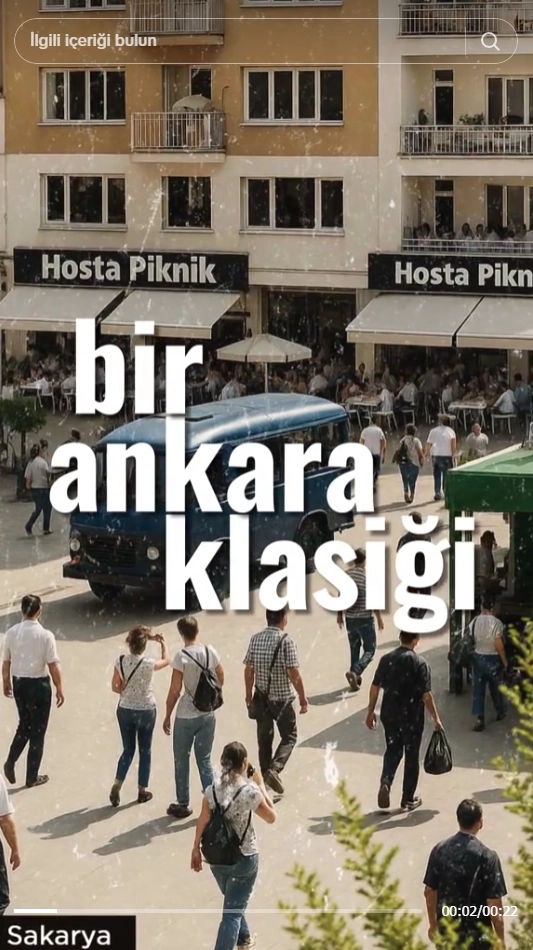 TikTok’ta Hosta Döner hesabından bir video ekran görüntüsü; arka planda 1980’lerde Sakarya Caddesi’nde Hosta Döner dükkanı, ön planda “bir Ankara klasiği” yazısı yer alıyor.