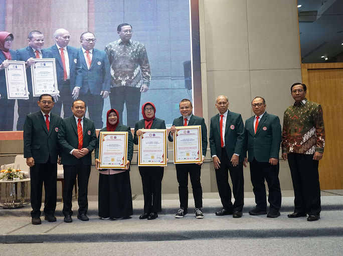Perlindungan Disiplin & Hukum (1MEDIS)