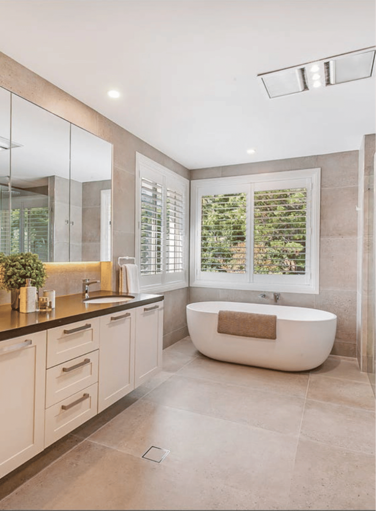 Sagars Road, Dural interior detail