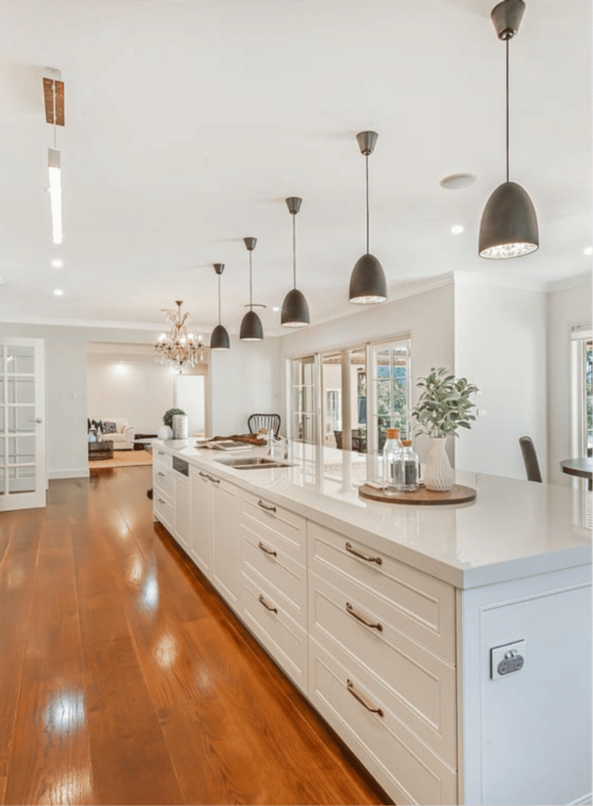 Sagars Road, Dural interior detail