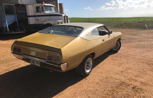 1975 XB Ford Falcon 500 2door hardtop “continental”