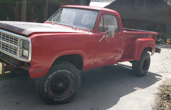 1979 Dodge W200 Power Wagon