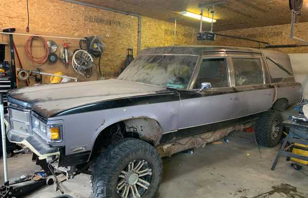 1975 Pontiac Bonneville Hearse 2000 2500 Silverado Chassis