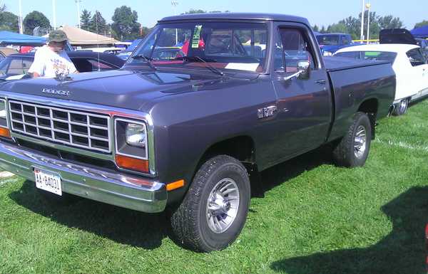 1984 Dodge Ram W100