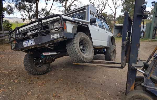 1990 Nissan Patrol, RB-30