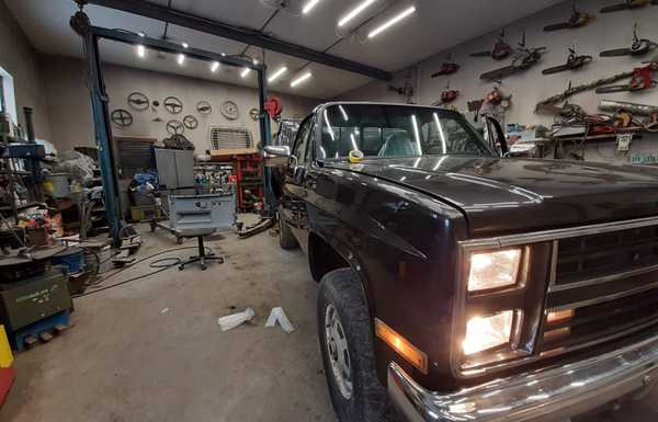 1985 chevy k20, 3.9L 4bt cummins swapped