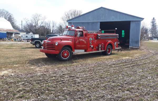 1952 Chevrolet 1700 bickle Seagrave fire truck