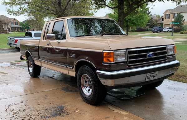 1989 Ford F-150, 300 straight 6