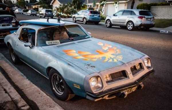 1975 Pontiac Firebird Esprit- The Surfin Bird