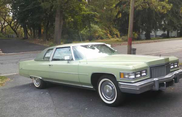 1975 Cadillac coupe deville