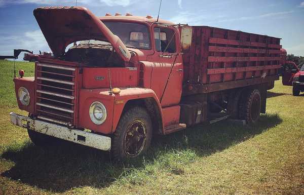 1973 Dodge C600