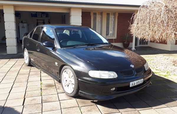 1999 Holden Commodore