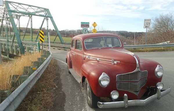 1940 Dodge sedan