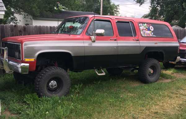 1984 Chevy Suburban