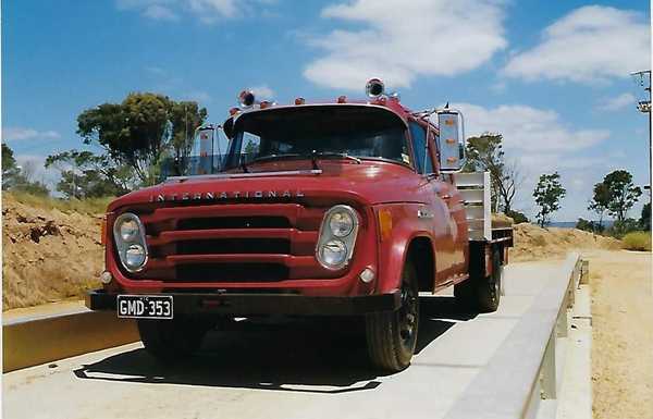 1962 International AB130 duel cab Detroit Diesel powered