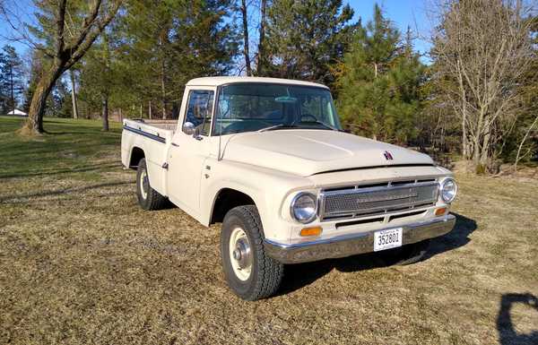 1967 International 1100B 4X4