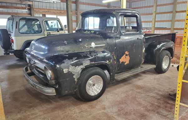 1956 Ford f100 rusto-mod