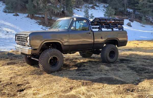 1976 dodge w100 4bt