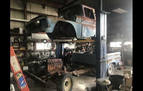 1960 Chevrolet Apache 10