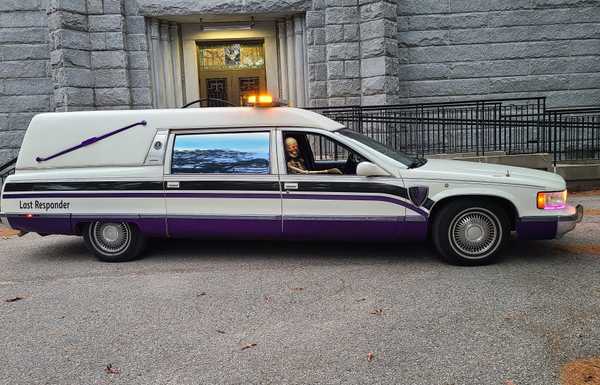 1996 Cadillac Fleetwood Brougham Hearse by Eureka