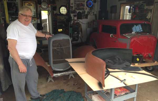 1932 Ford 3 Window Coupe, 327 Chevy V8