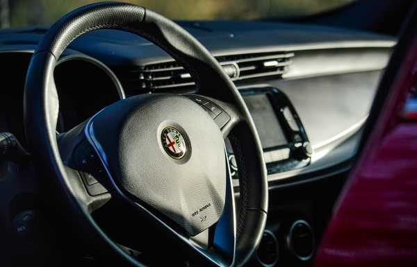 Alfa Romeo Giulietta Quadrifoglio Verde (6 Speed Manual)