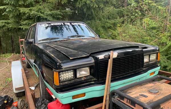 Turlo’s Garage 1981 Ford Granada