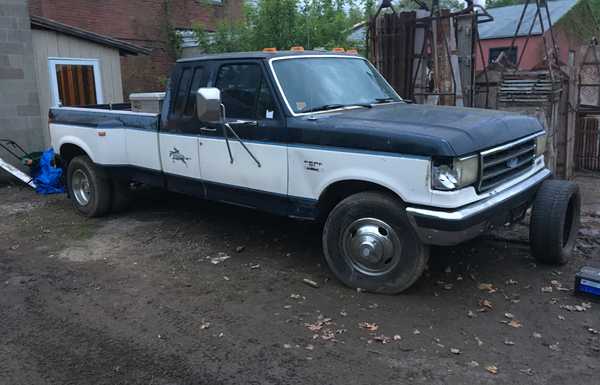 1989 Ford F-350 XLT Lariat 460