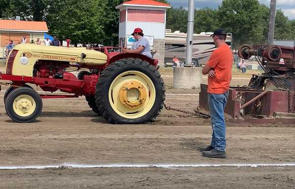 1956 Cockshutt 35 Deluxe