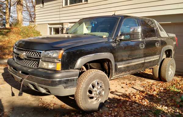 2004 Avalanche 3500HD 6.5 turbo diesel 5 speed