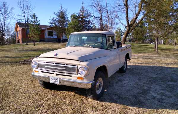 2020 Entry - 1967 International pickup 1100B