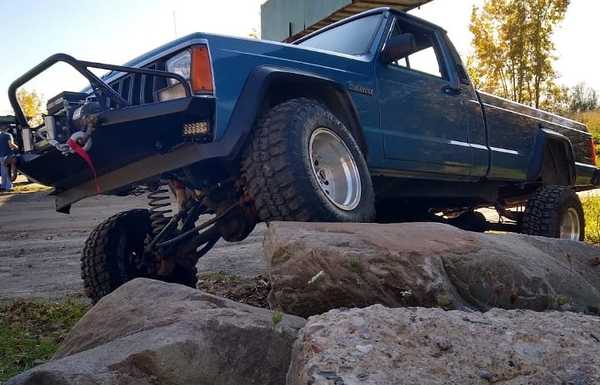 1986 Jeep Comanche