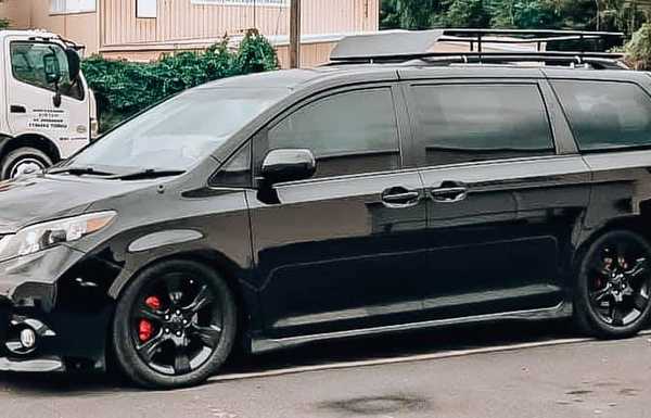 2011 Toyota Sienna SE