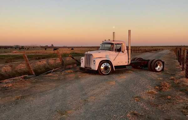 1963 International Loadstar 1600 (dt360 Swap)