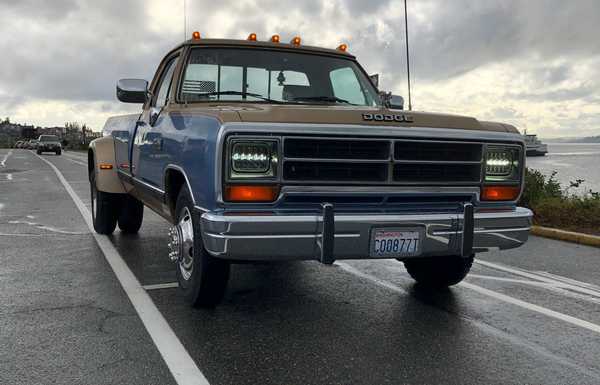 1990 Dodge Ram D350 12 valve Cummins