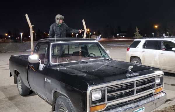 1990 DODGE D150 SHORTY