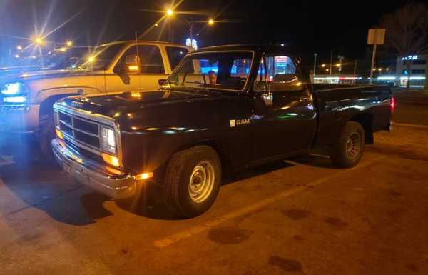 1990 dodge d150