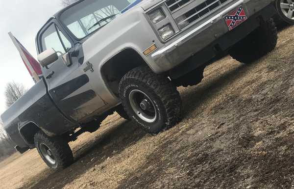 1987 Chevy v10 Silverado