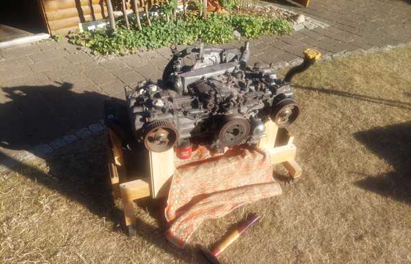 August 2026 - aquired a questionable incomplete EJ22 Longblock for 200€. These Blocks are harder to get, better having one than needing one as we like to say