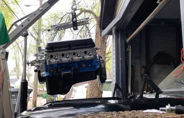 Installing the rebuilt 302. Installing the rebuilt 302.