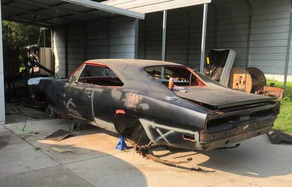 tear down to nearly bear chassis for further rust repair, trunk replacement completed tear down to nearly bear chassis for further rust repair, trunk replacement completed