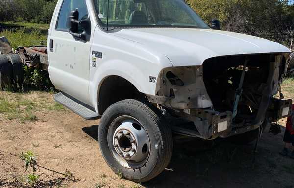 This is the e99 cab n chassis donor frame. This is the e99 cab n chassis donor frame.
