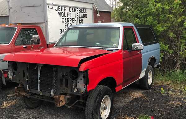 1990 Fummins Bronco