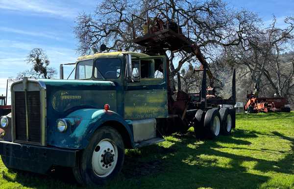 1960’s Kenworth 925 donor 1960’s Kenworth 925 donor