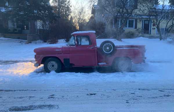 1961 Chevy C10 Apache "Pearl"