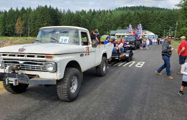 Pulling the float for the Little Leauge in the 4th of July parade this year.