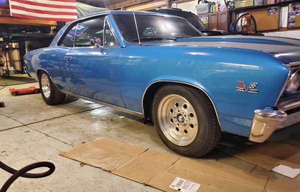 1967 chevelle 5.3 LS with LSA blower.