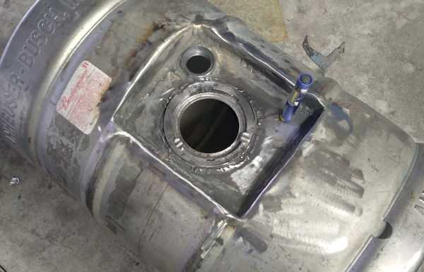 Keg gas tank i made to put in the truck Keg gas tank i made to put in the truck