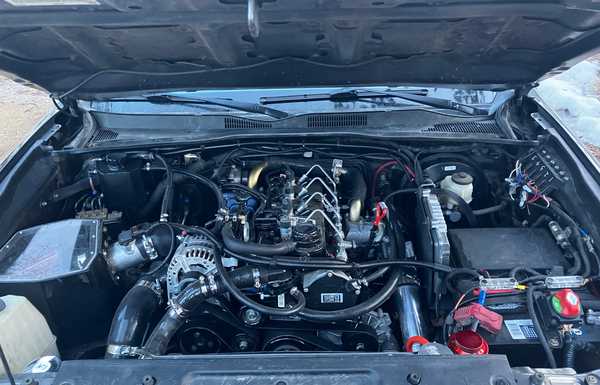 Engine bay Engine bay